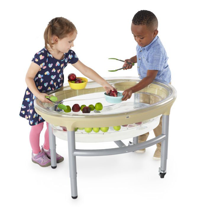 Gebruikelijk Tropisch laat staan Zand en Watertafel voor Kinderopvang - In hoogte verstelbaar - Baaslevert